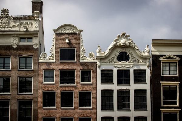 Onderzoekers: begin nu met verduurzamen centrum Amsterdam