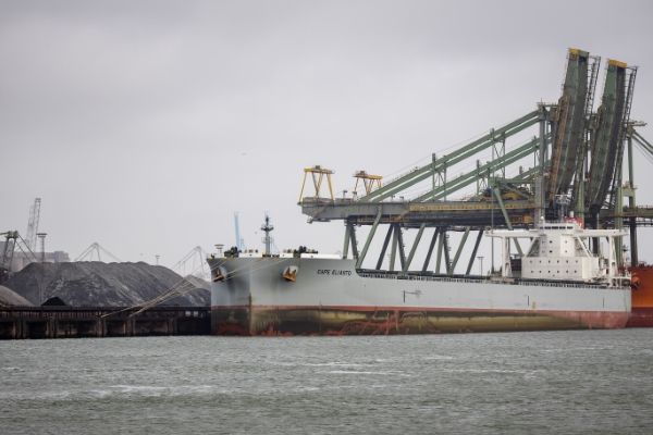 VVD pleit voor aanleg Derde Maasvlakte in zee