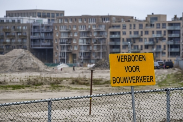 Aedes: Kabinet moet vaart maken met woningbouwwet