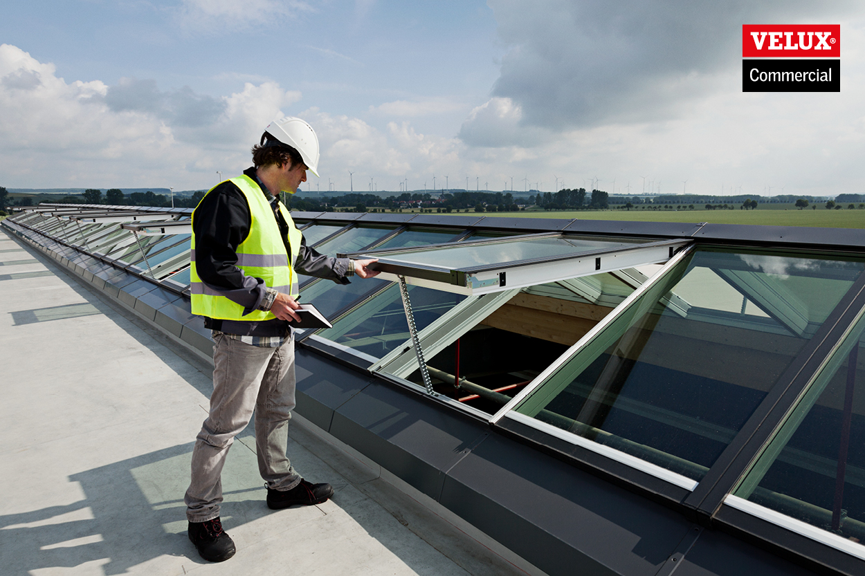 Daglicht- en ventilatieoplossingen voor industriële, openbare of utiliteitsgebouwen